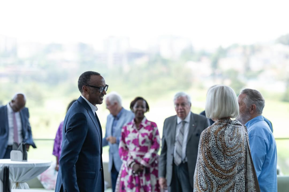 Perezida Kagame yagiranye ikiganiro n’abagize Akanama Ngishwanama ke